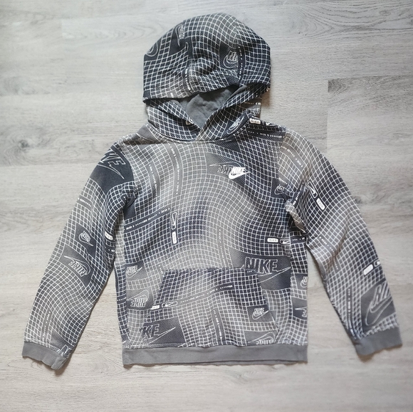 Nike Boy's Grey Logo Long Sleeve Pullover Casual Hoodie Large L - Picture 1 of 8